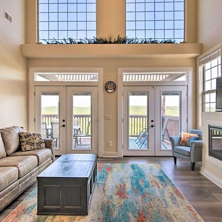 Ferienwohnung Luxe Branson Retreat With Mtn Views And Pool Access! Exterior foto