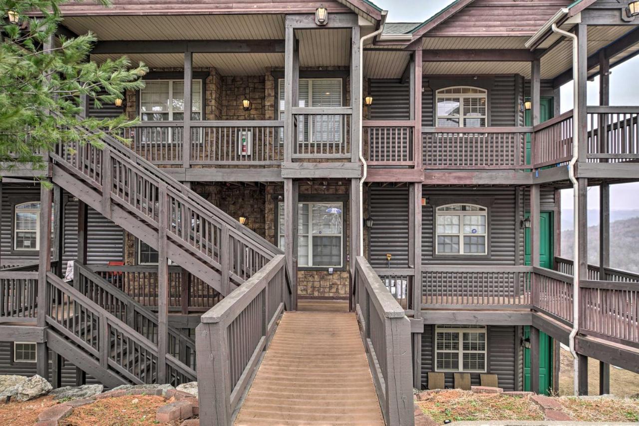 Ferienwohnung Luxe Branson Retreat With Mtn Views And Pool Access! Exterior foto