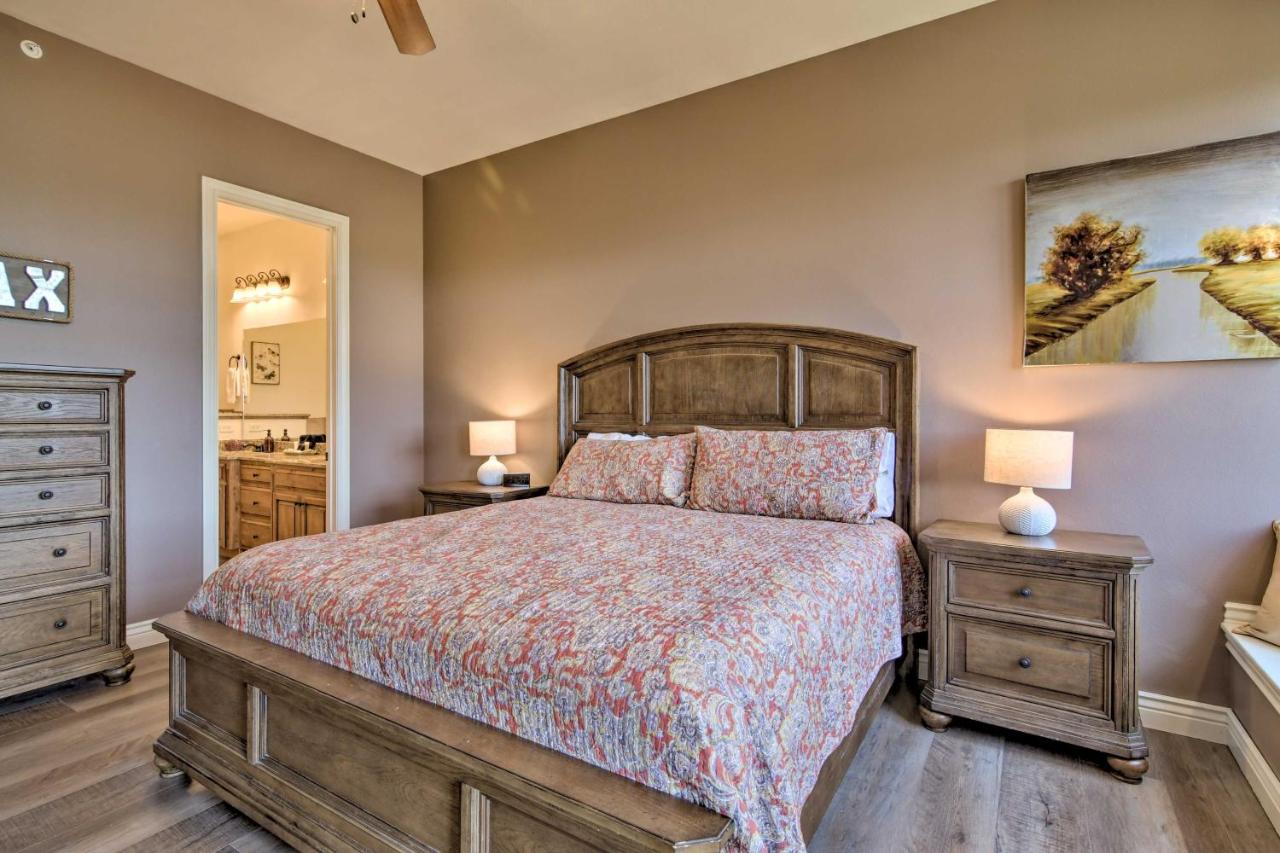 Ferienwohnung Luxe Branson Retreat With Mtn Views And Pool Access! Exterior foto